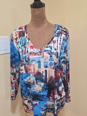 NWT! CHICOS V-Neck Long Sleeve Top